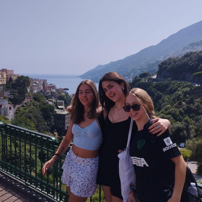 ESL Languages Salerno Summer Camp hero